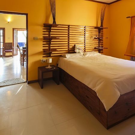 Villas Du Voyageur Grand Anse (Praslin) Exterior foto